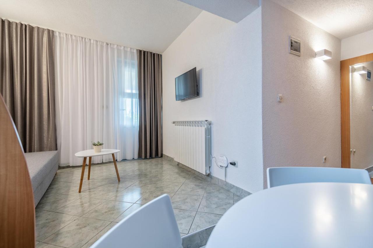 Apartments Tamaris Neum Extérieur photo